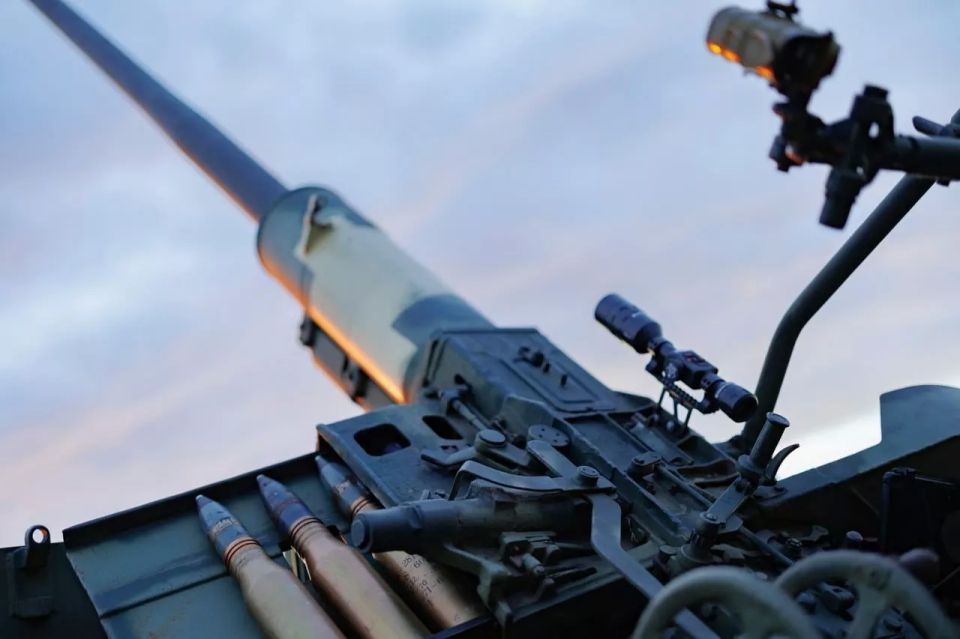 Удар по Крыму, хлопцы разрушили церковь, на горизонте — новый котел: военкоры рассказали, что творится на СВО 25 апреля 2025 года