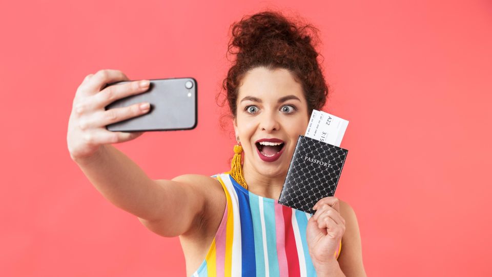 Стыдиться нечего: пять советов, как сделать приличное фото на паспорт