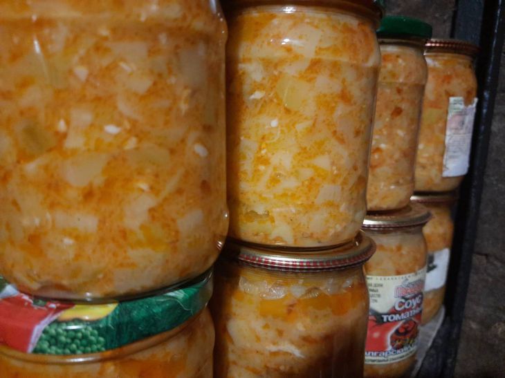 Как хранить консервацию без подвала, чтобы она не испортилась: проверенные способы