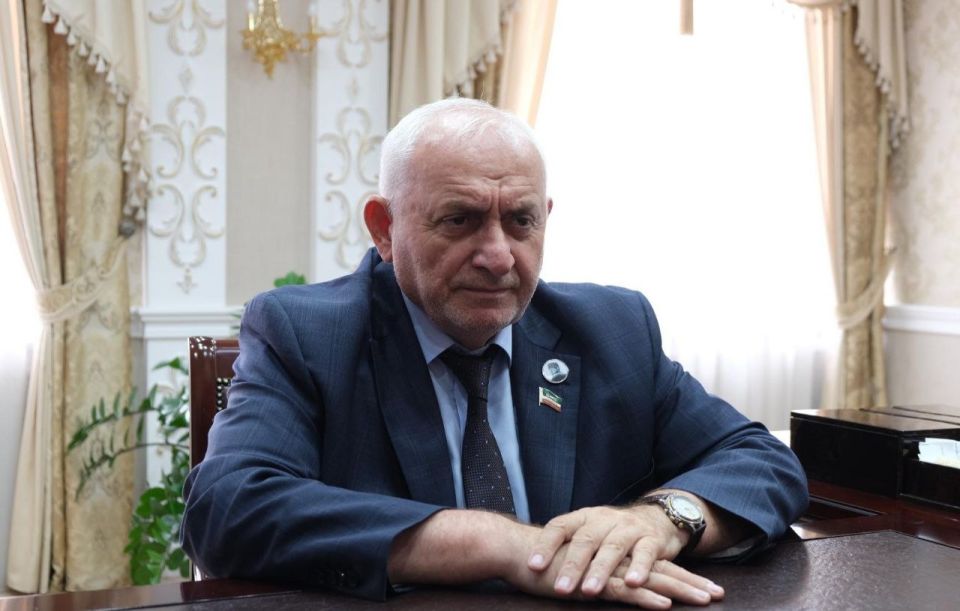 Состоялась рабочая встреча Председателя Парламента Чеченской Республики Шаида Жамалдаева и председателя Федерации профсоюзов ЧР Хусайна Солтагереева