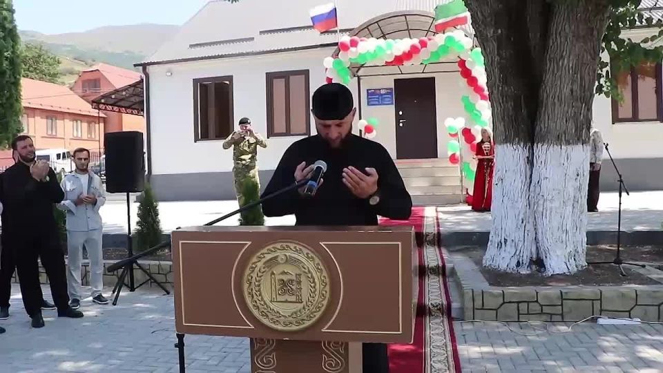  1!.    -          ,   74-      ...