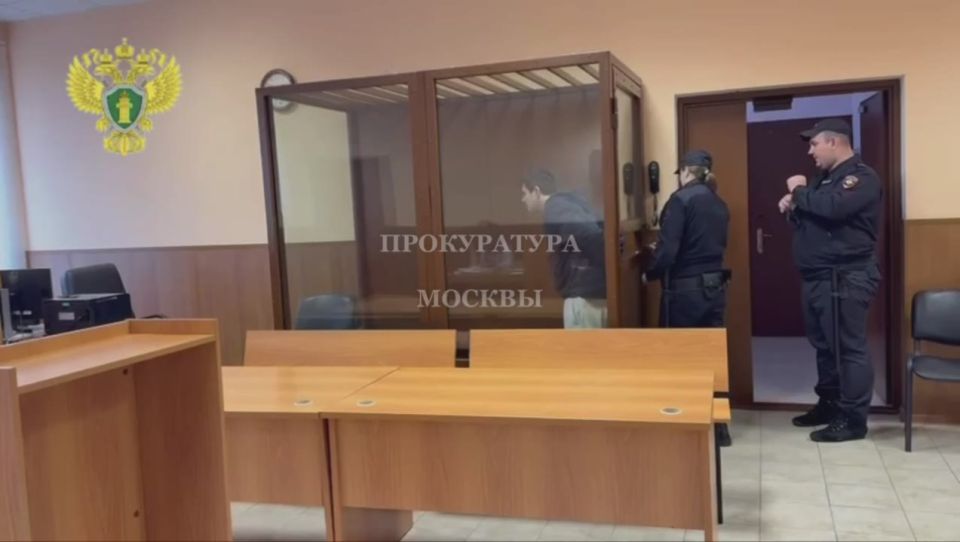 Новости к этому часу:. Пресненский районный суд Москвы приговорил похищенного чеченцами блогера Арега Щепихина к 5 годам лишения свободы