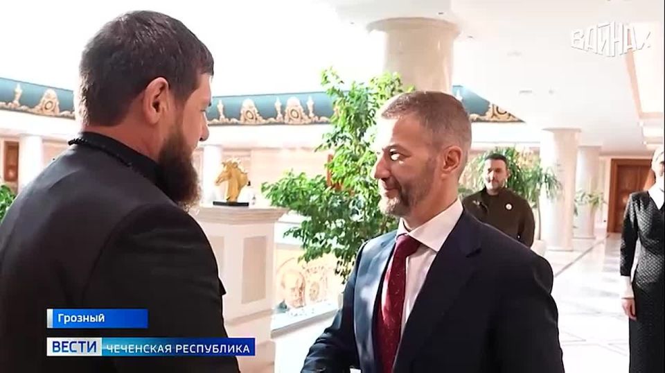 Глава Чеченской Республики Рамзан Кадыров провел встречу с губернатором Чукотского автономного округа Владиславом Кузнецовым