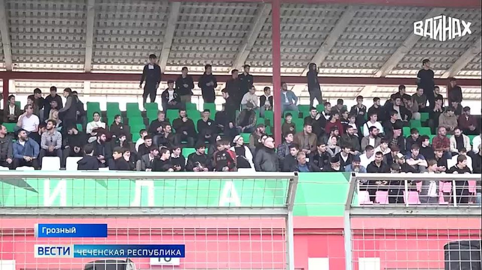 На автодроме «Крепость Грозная» прошел финал гоночного сезона, включающий спринт, чемпионат и Кубок России по кольцевым гонкам