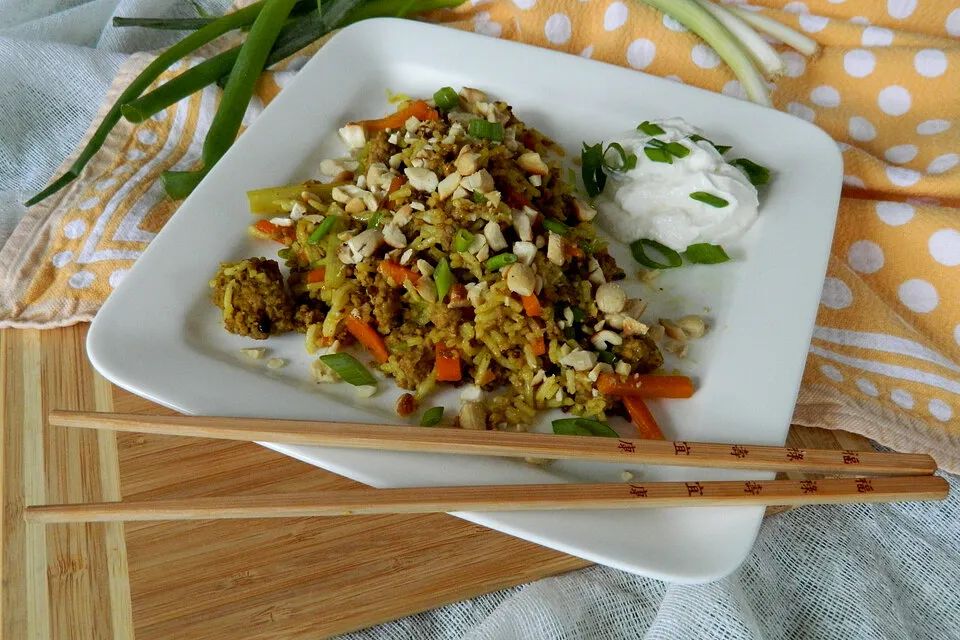 Восточный вкус: Рис по-индонезийски – Кулинарное приключение на вашей кухне