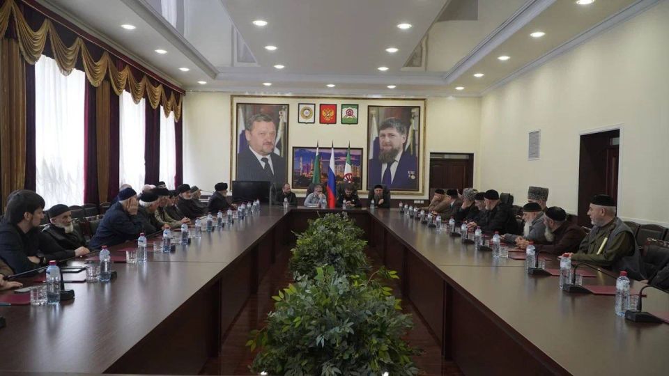 В ЧР обсудили важность проведения СВО и противодействие фейкам