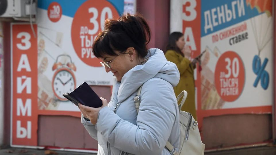 Почему микрозаймы от банков становятся главным выбором россиян в 2025 году?
