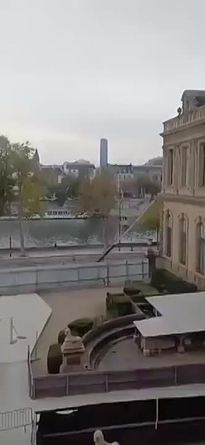 Опубликовано видео ухода грабителей Лувра из здания, по той же лестнице, по которой они попали в галерею Апполона