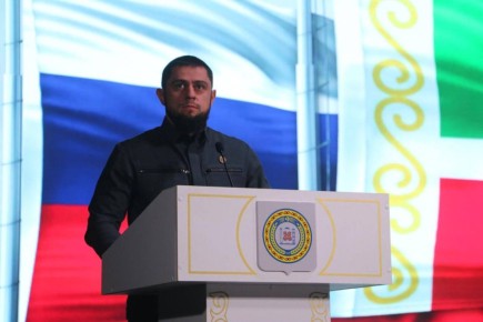 В столице Чеченской Республики прошла церемония открытия lll Международного передвижного кинофестиваля «Кино на службе Отечеству»