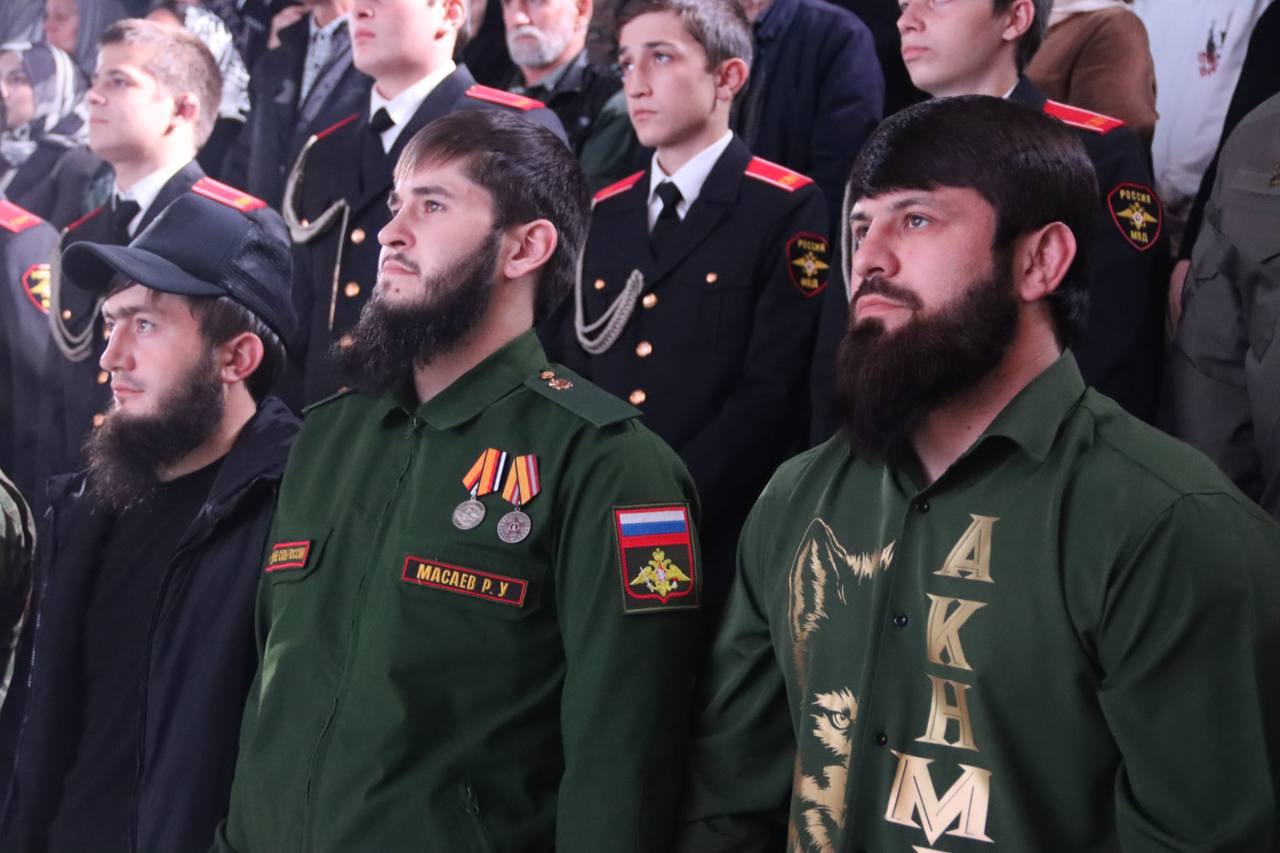 По мнению участника СВО, проведение мероприятий такого характера способствует объединению граждан России вокруг одной цели По мнению участника СВО, проведение мероприятий такого характера способствует объединению граждан России вокруг одной цели
