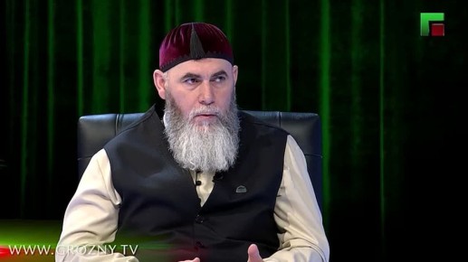 Какое наказание по шариату грозит вероотступнику? Советник Главы ЧР, Муфтий ЧР, Председатель КЦМСК Шейх Салахь-Хаджи Межиев в интервью директору ЧГТРК «Грозный» Чингизу Ахмадову разъяснил этот вопрос