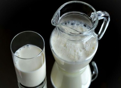 Пригоревшее молоко само «отстанет» от посуды: нужны всего 3 копеечных продукта