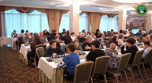 Ахмед Дудаев: Вместе с дорогими БРАТЬЯМИ принял участие в торжественном открытии Всероссийских соревнований по быстрым шахматам этапа «РАПИД Гран-При России» памяти Первого Президента Чеченской Республики, Героя России...