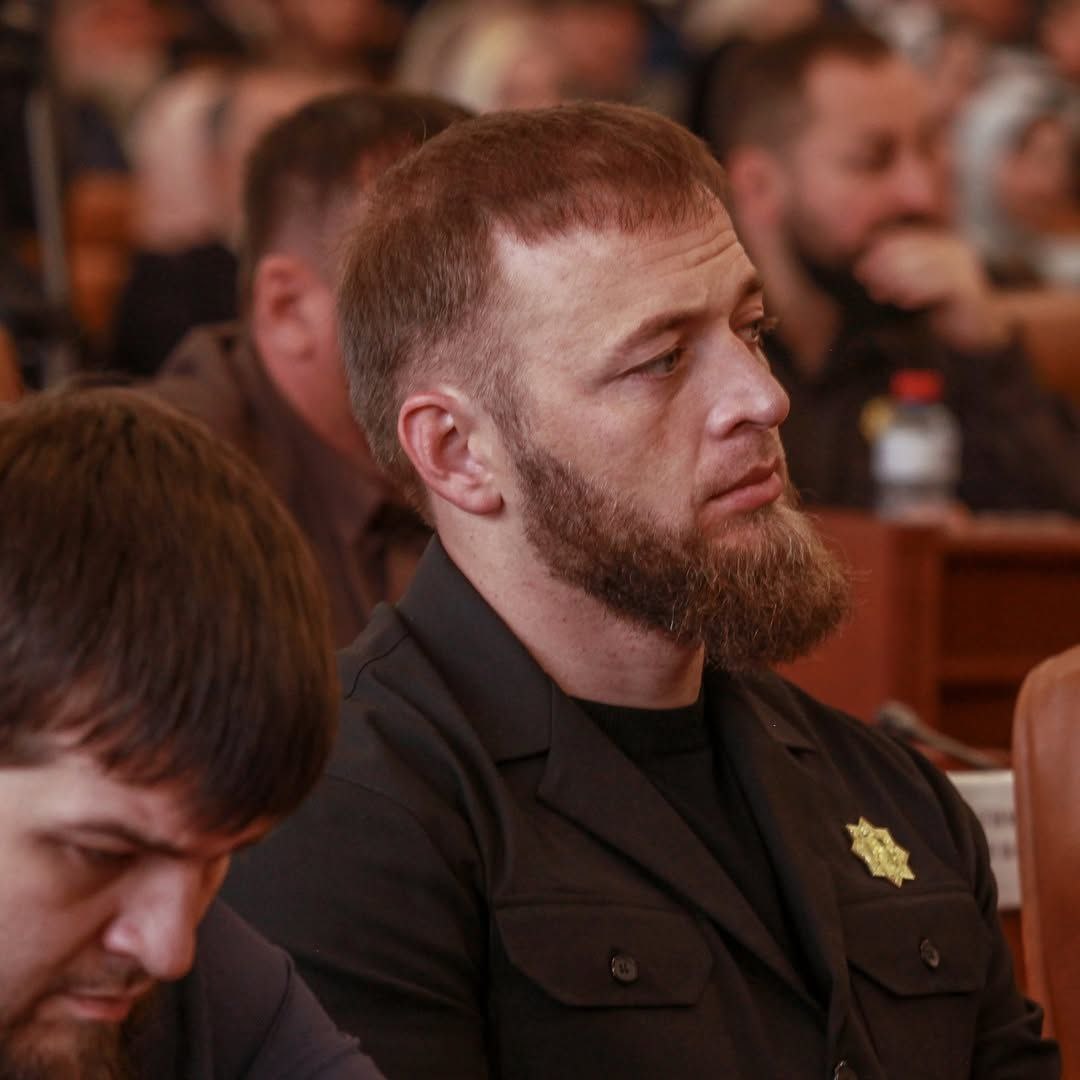 В Грозном прошло расширенное заседание Политического совета Чеченского регионального отделения партии «Единая Россия» с участием Главы Чеченской Республики Рамзана Кадырова В Грозном прошло расширенное заседание Политического совета Чеченского регионального отделения партии «Единая Россия» с участием Главы Чеченской Республики Рамзана Кадырова