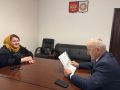 Парламентарии оказали содействие гражданам в решении проблемных вопросов
