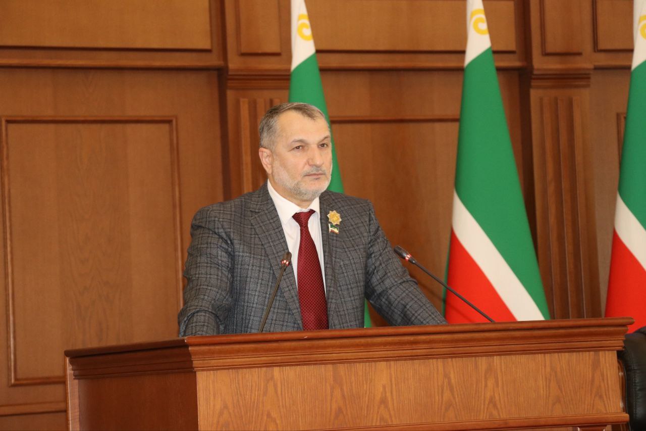 Шаид Жамалдаев провел очередное заседание Парламента ЧР Шаид Жамалдаев провел очередное заседание Парламента ЧР