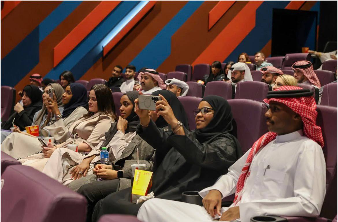 В кинотеатре «Аль Дана Эпикс» в столице Королевства Бахрейн городе Манама состоялась премьера фильма «Сказания о Чечне. Хозяйка гор» В кинотеатре «Аль Дана Эпикс» в столице Королевства Бахрейн городе Манама состоялась премьера фильма «Сказания о Чечне. Хозяйка гор»