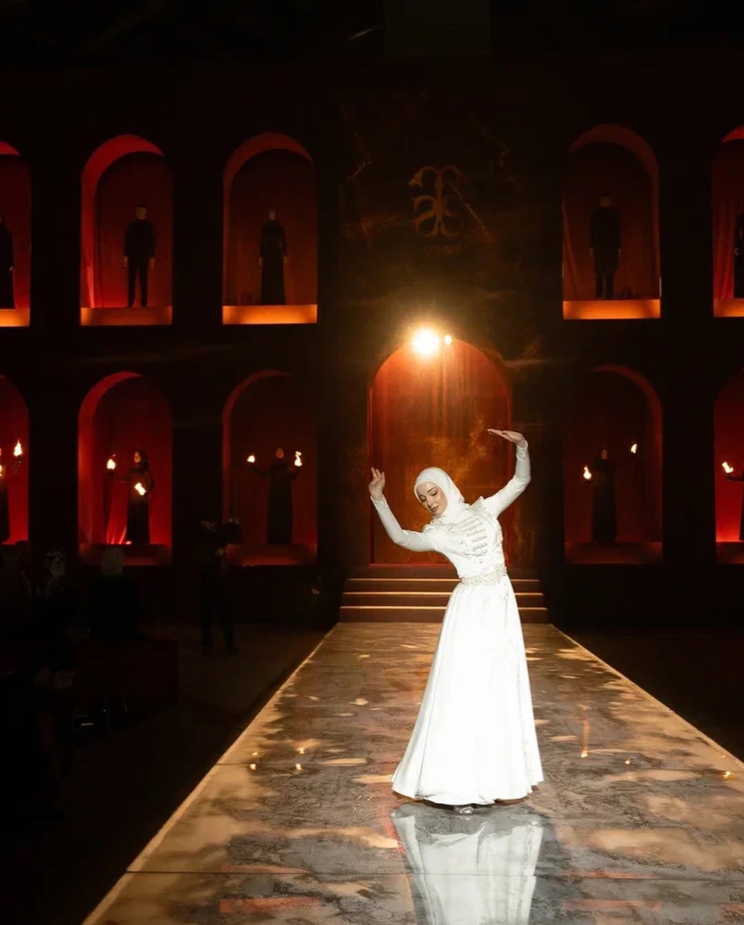 На прошлой неделе в Грозном прошёл показ новой коллекции Модного дома Firdaws На прошлой неделе в Грозном прошёл показ новой коллекции Модного дома Firdaws