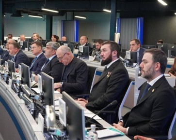 Магомед Даудов: Друзья! В Москве принял участие в стратегической сессии у вице-премьера РФ Александра Новака, на которой обсуждались меры по снижению доли «теневой» экономики в СКФО