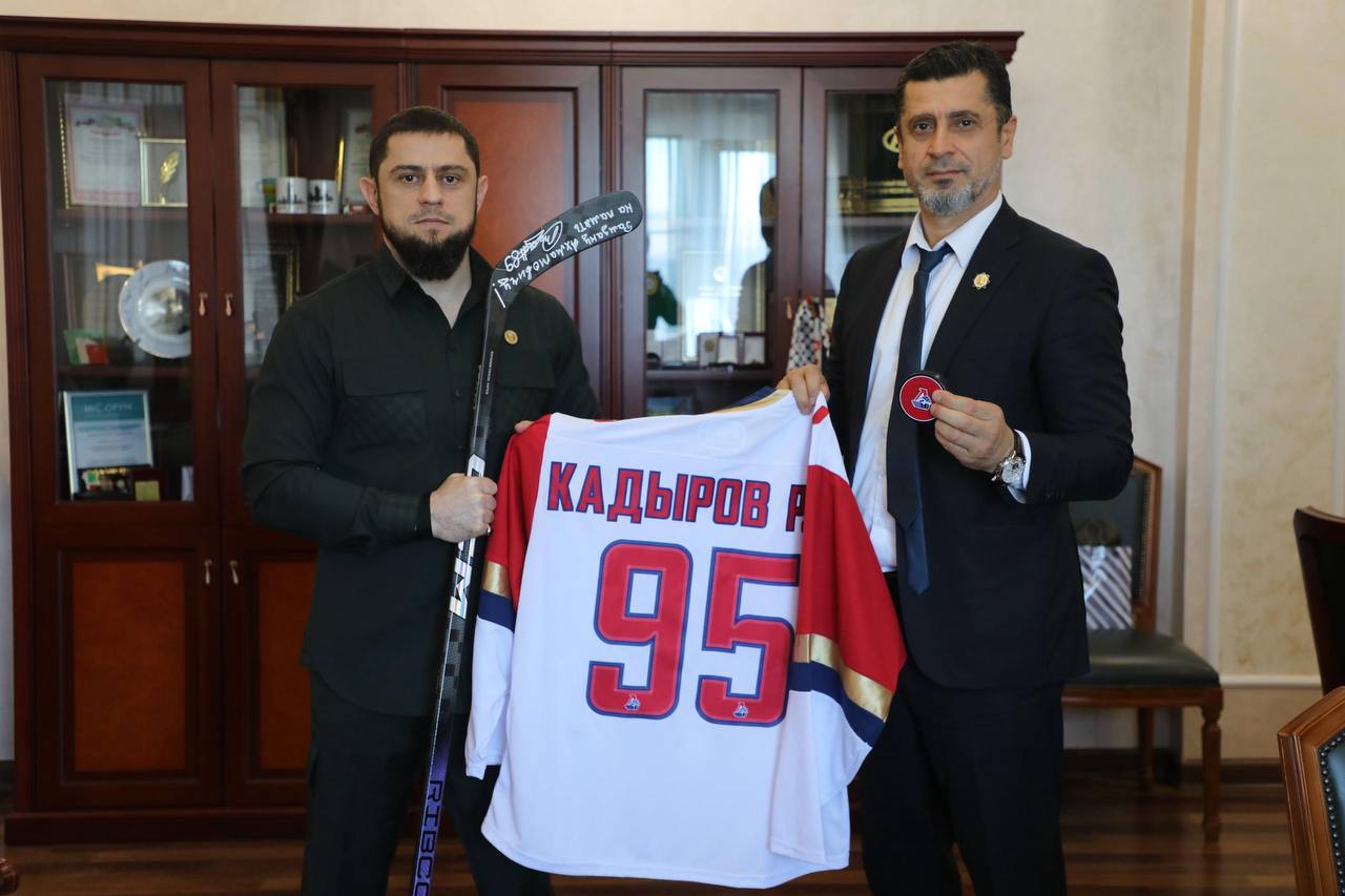 Ахмед Дудаев: Встретился с Представителем Главы Чеченской Республики в Ярославской области, дорогим БРАТОМ Адамом Айдаевым Ахмед Дудаев: Встретился с Представителем Главы Чеченской Республики в Ярославской области, дорогим БРАТОМ Адамом Айдаевым