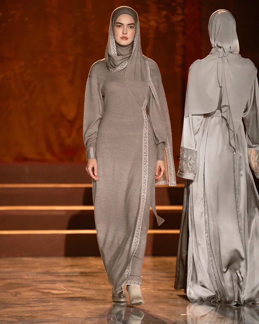 На прошлой неделе в Грозном прошёл показ новой коллекции Модного дома Firdaws На прошлой неделе в Грозном прошёл показ новой коллекции Модного дома Firdaws