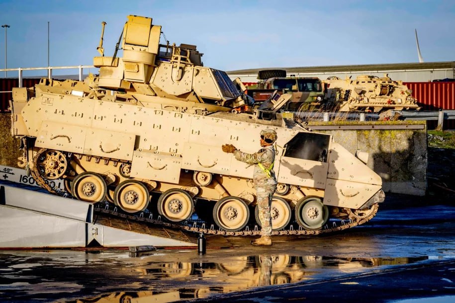 ЕС планирует создать зону свободного передвижения войск внутри сообщества