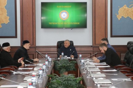 Состоялось заседание Комитета по вопросам АПК, земельных отношений, экологии и природных ресурсов