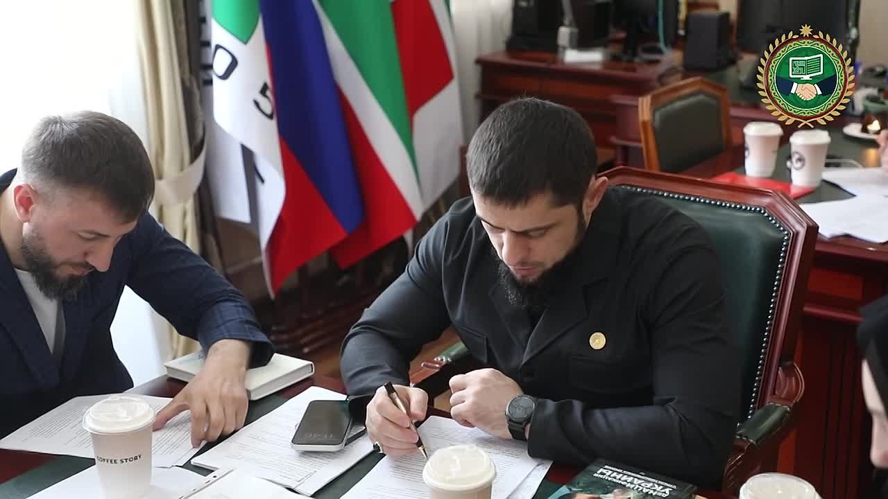 Ахмед Дудаев: Провел рабочее совещание с руководящим составом МинНацИнформ Чеченской Республики и подведомственных СМИ