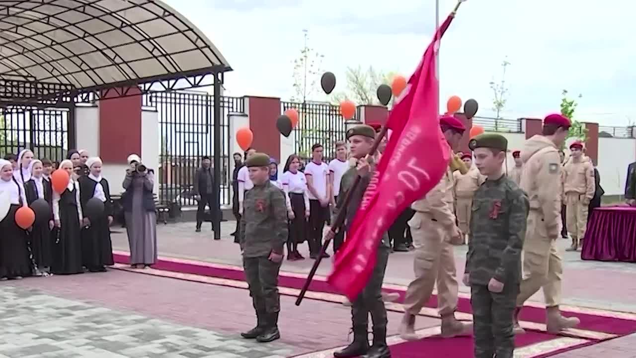 Магомед Даудов: Друзья! С большим удовольствием поздравляю с днём рождения дорогого племянника, министра Чеченской Республики по физической культуре и спорту Ахмата Рамзановича Кадырова!