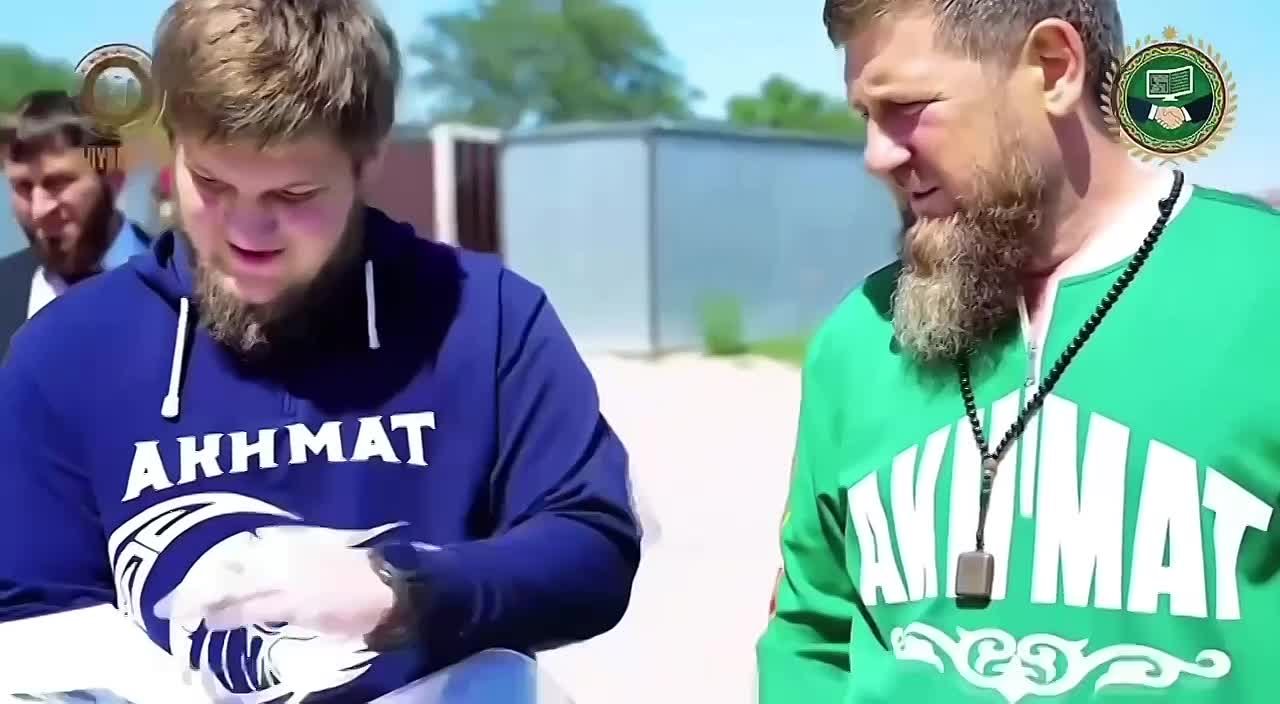 Ахмед Дудаев: Поздравляю с днем рождения ВНУКА Первого Президента ЧР, Героя России Ахмата-Хаджи Кадырова (Дала г|азот къобалдоила цуьнан!), кавалера ордена Кадырова, министра ЧР по физической культуре и спорту, дорогого...