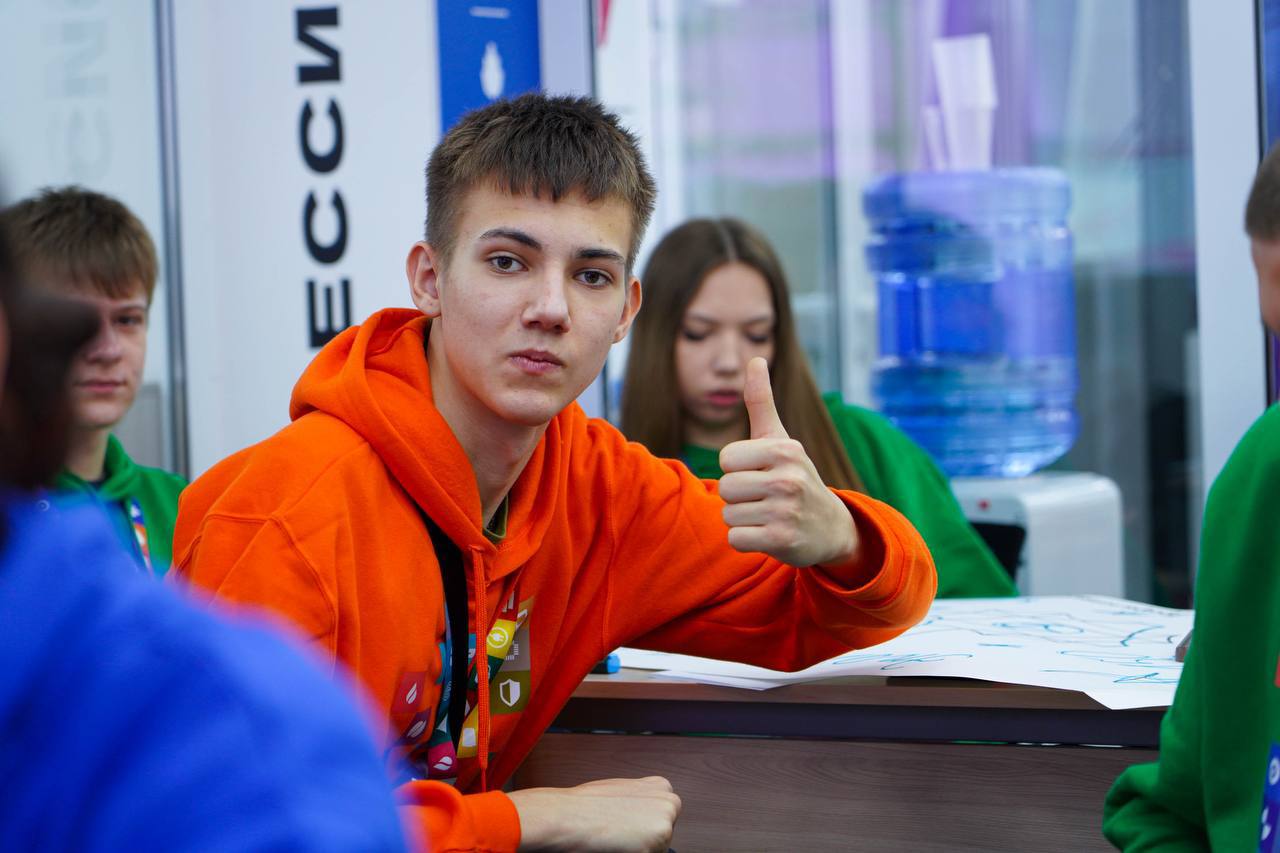 Участники IV Слета амбассадоров федерального проекта «Профессионалитет» совершили увлекательную экскурсию по трем образовательным кластерам Чеченской Республики, где им была предоставлена возможность ознакомиться с... Участники IV Слета амбассадоров федерального проекта «Профессионалитет» совершили увлекательную экскурсию по трем образовательным кластерам Чеченской Республики, где им была предоставлена возможность ознакомиться с...