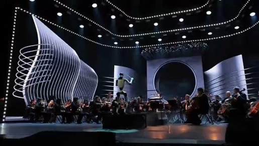 Робот впервые дирижировал на сцене Мариинского театра