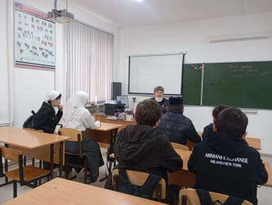 Рызван Дадаев посетил СОШ с. Алпатово