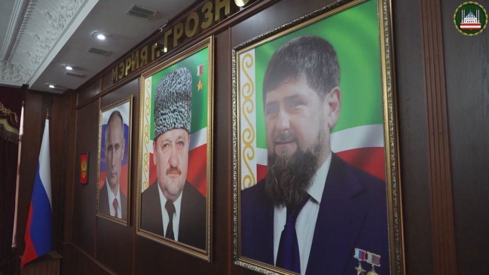 ХАС-МАГОМЕД КАДЫРОВ ПРОВЕЛ СОВЕЩАНИЕ С УПРАВЛЯЮЩИМИ КОМПАНИЯМИ