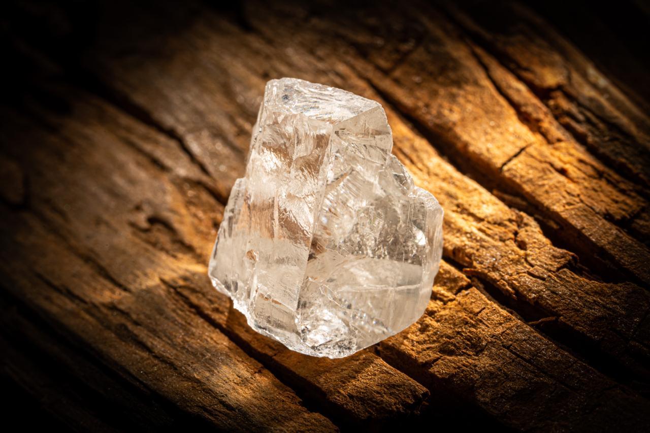 Два уникальных алмаза в 55 и 135 карат добыли в Поморье Два уникальных алмаза в 55 и 135 карат добыли в Поморье