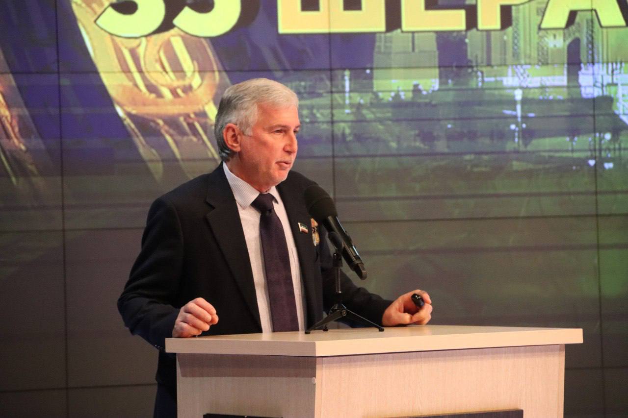 В Грозном состоялось торжественное мероприятие, посвящённое 35-летию со дня издания ГАУ «Республиканская религиозно-просветительская газета «Исламан з1аьнарш» (Зори Ислама)» В Грозном состоялось торжественное мероприятие, посвящённое 35-летию со дня издания ГАУ «Республиканская религиозно-просветительская газета «Исламан з1аьнарш» (Зори Ислама)»