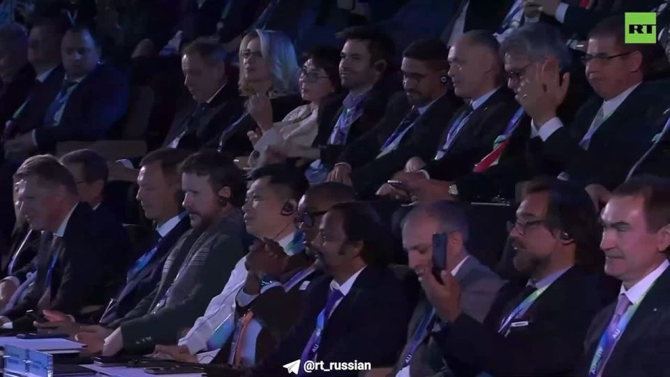 Продолжительность жизни можно довести до 150 лет, но и этого будет мало, заявил Путин: