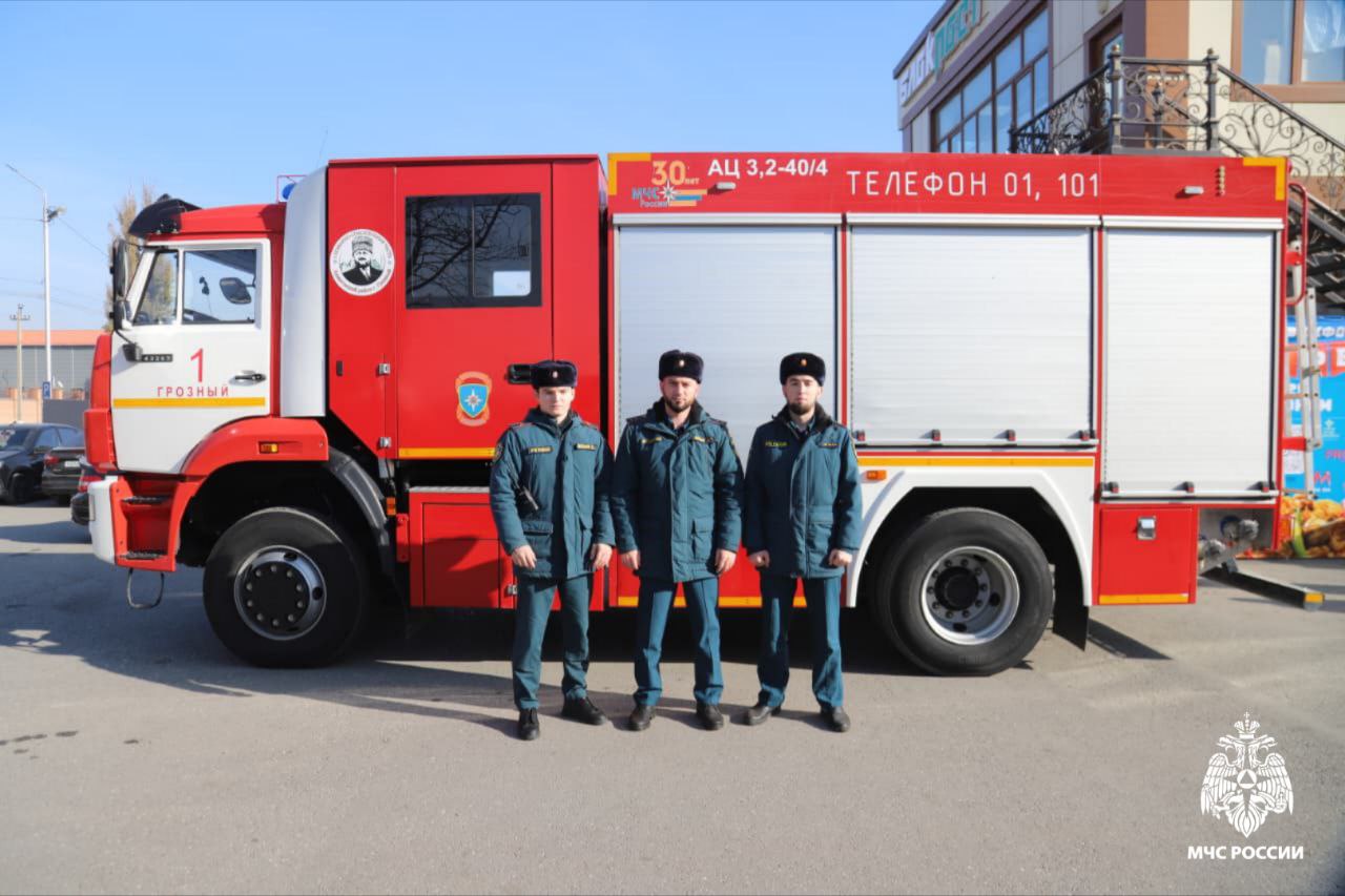 Сотрудники МЧС России обеспечили безопасность фестиваля плова