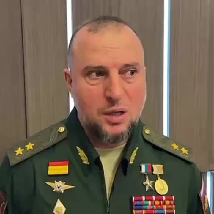 Апти АЛАУДИНОВ – генерал-лейтенант, Герой России Герой Чеченской Республики, Герой ЛНР, Герой ДНР, командир спецназа «АХМАТ» МО РФ: