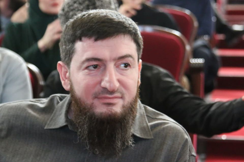 Грозном начато строительство «Домов писателей» в районе имени Путина Грозном начато строительство «Домов писателей» в районе имени Путина