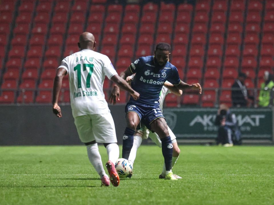 ФК "Ахмат" победил ФК "Динамо" со счетом 2:1 на Ахмат Арене в матче 17-го тура Мир Российской Премьер-Лиги 2025/2026 ФК "Ахмат" победил ФК "Динамо" со счетом 2:1 на Ахмат Арене в матче 17-го тура Мир Российской Премьер-Лиги 2025/2026