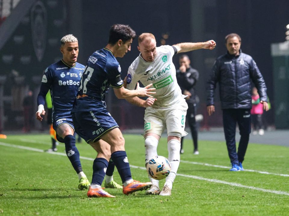 ФК "Ахмат" победил ФК "Динамо" со счетом 2:1 на Ахмат Арене в матче 17-го тура Мир Российской Премьер-Лиги 2025/2026