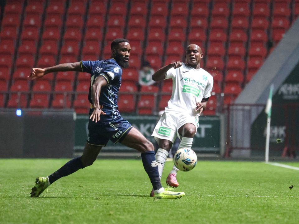 ФК "Ахмат" победил ФК "Динамо" со счетом 2:1 на Ахмат Арене в матче 17-го тура Мир Российской Премьер-Лиги 2025/2026 ФК "Ахмат" победил ФК "Динамо" со счетом 2:1 на Ахмат Арене в матче 17-го тура Мир Российской Премьер-Лиги 2025/2026