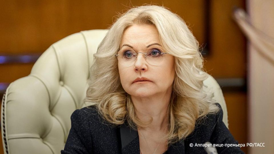 Швеи и сварщики — самые востребованные рабочие профессии на российском рынке труда согласно прогнозу на долгую перспективу, заявила Голикова