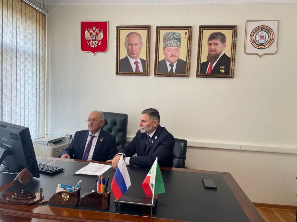 Парламентарии приняли участие в обсуждении темы: «Социальная архитектура и региональное управление в странах и регионах: современные инструменты социально-экономической политики»