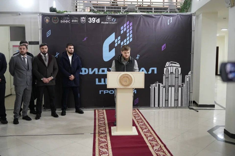 На базе ГГНТУ им. М.Д. Миллионщикова открылся первый Фиджитал-центр в Чеченской Республике в рамках Всероссийского фестиваля студенческого спорта "УниверСпортФест!" На базе ГГНТУ им. М.Д. Миллионщикова открылся первый Фиджитал-центр в Чеченской Республике в рамках Всероссийского фестиваля студенческого спорта "УниверСпортФест!"