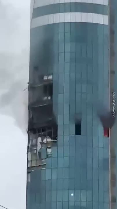 Комплекс "Грозный-Сити" в Чечне, предположительно, подвергся атаке украинских беспилотников