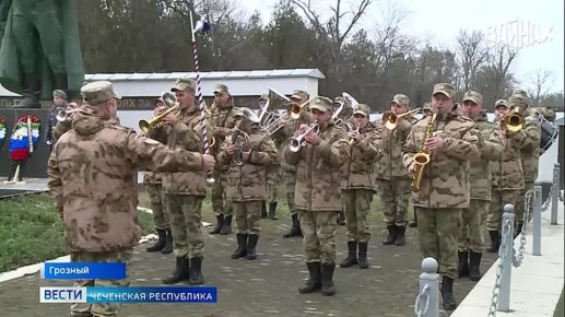 На городском христианском кладбище прошло памятное мероприятие, приуроченное ко дню неизвестного солдата