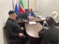 Сегодня в Администрации Главы и Правительства ЧР начальник управления по работе с обращениями граждан Салихов М. М. провел личный прием граждан, в ходе которого было рассмотрено несколько обращений
