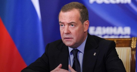 МРОТ в 2026 году почти на треть превысит установленный в стране прожиточный минимум, заявил Медведев